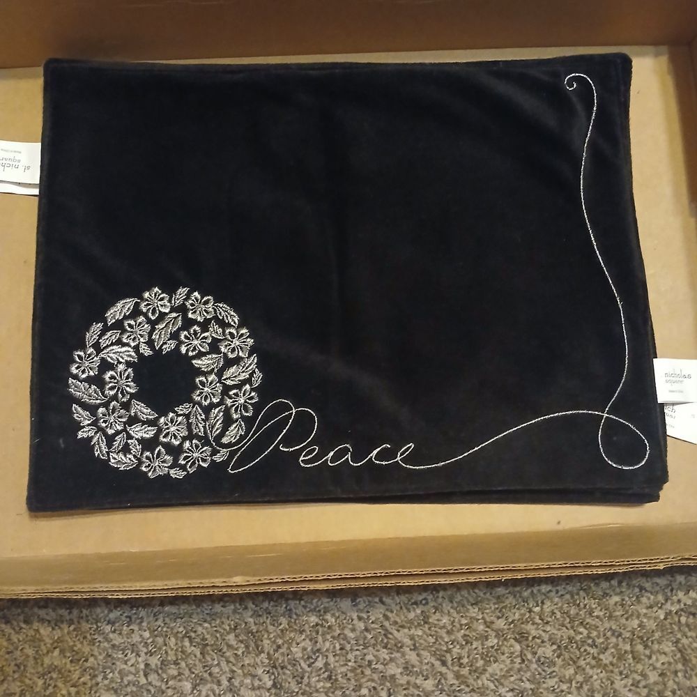 ST NICHOLAS SQUARE Black & Silver Peace Wreath Christmas Placemats Set Of 4